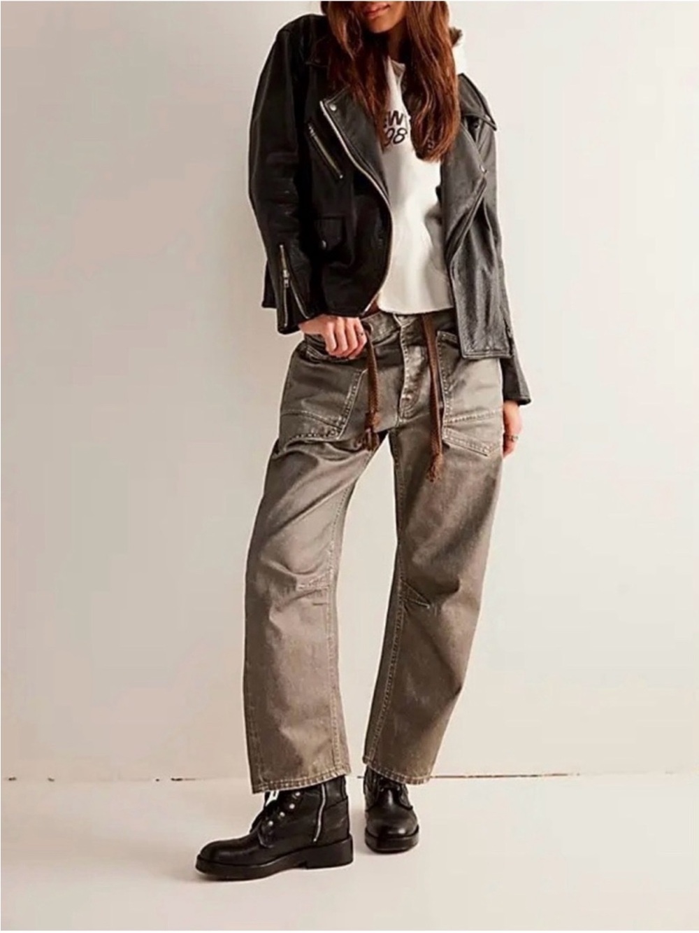 NWOT FREE PEOPLE We The Free Metallic Coated Moxie Barrel Jeans SZ: 28